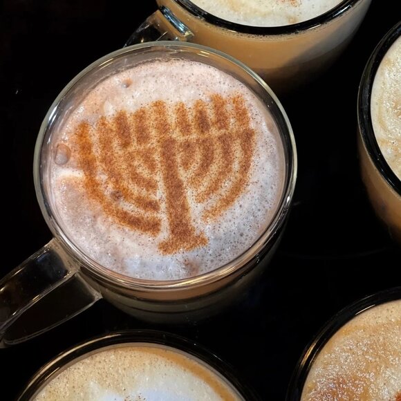 Set of 3 Reusable Hanukkah Stencils - Picture 2 of 16